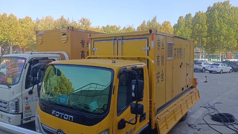 海珠柴油发电机组和UPS电源如何配合工作？