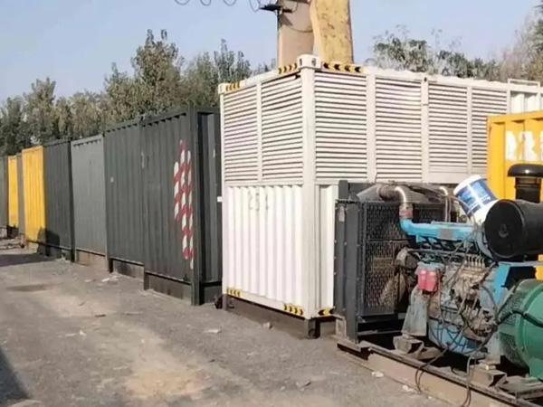 海珠200KW柴油发电机机组每小时油耗是多少?