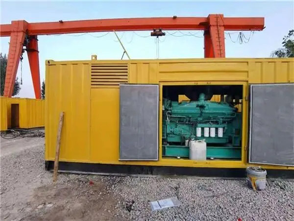 海珠冬季低温环境下，500KW发电机组应该选择什么类型的启动电瓶？